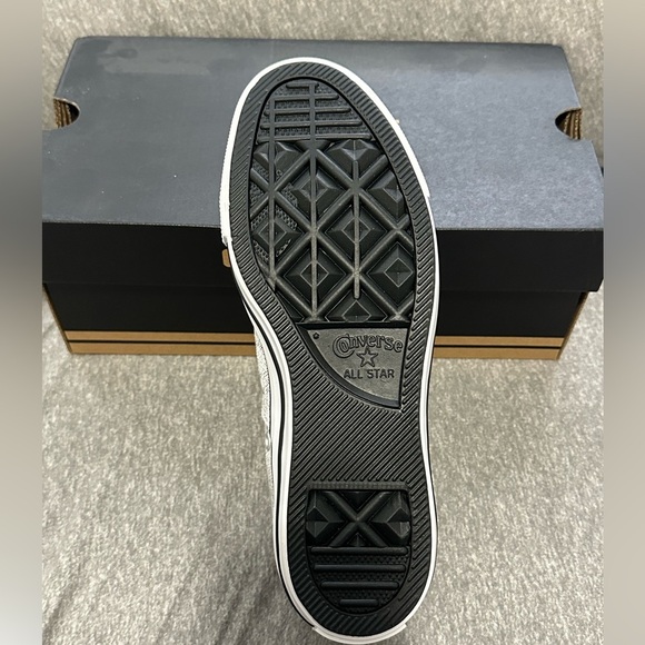 Converse CTAS Madison Canvas Shoe Women’s Size 6.5 Peppered White - Picture 4 of 5